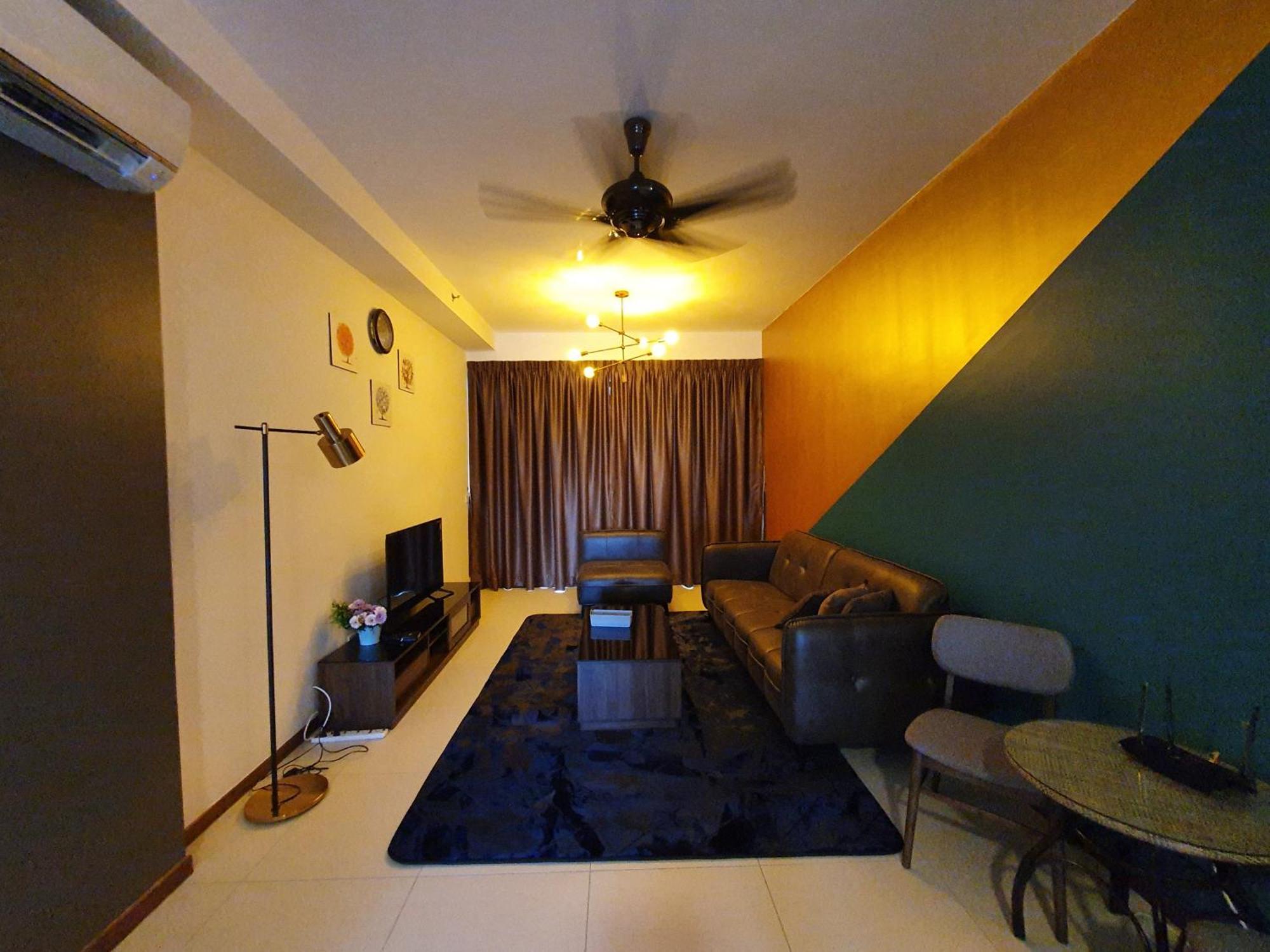 The Landmark By Katana 3Br To 4Br Luxury Seaview Landmark Homestay At Gurney 15-16Pax 无敌海景套房 Tanjung Tokong Exteriör bild